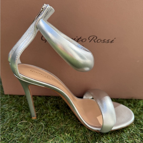 Gianvito Rossi Bijoux Silver Metallic Napa Leather Ankle Strap Heels Shoes 37.5 - Picture 8 of 12